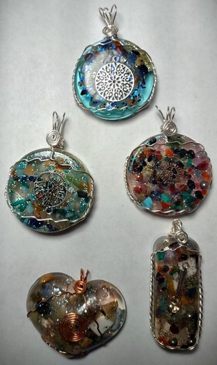 012-Large Pendants